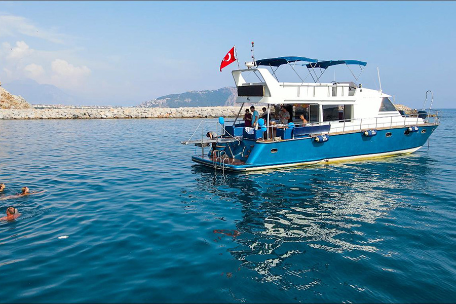 ЯХТА ŞAHMARAN - АЛАНИЯ