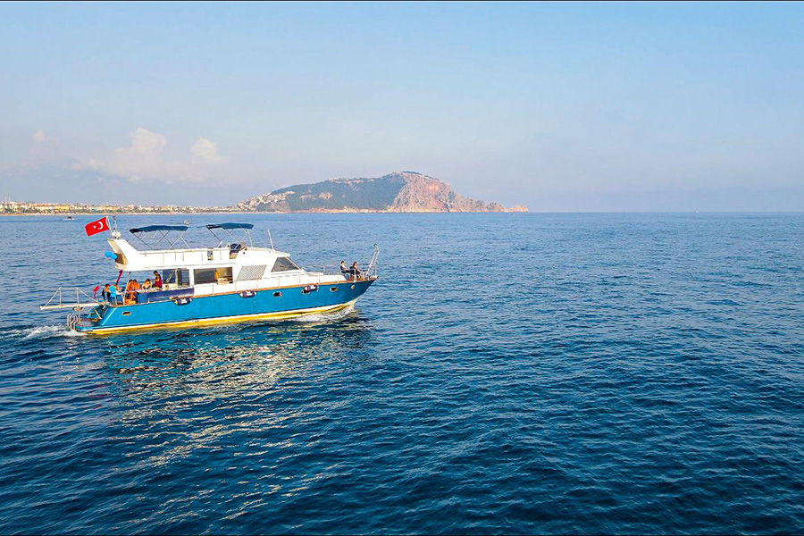 ЯХТА ŞAHMARAN - АЛАНИЯ