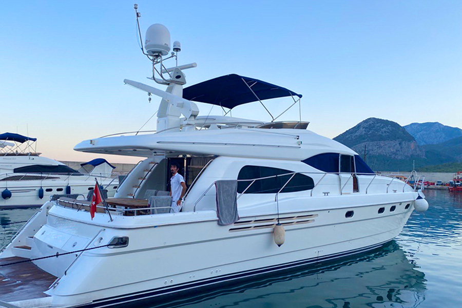 YACHT MY MOM - ANTALYA