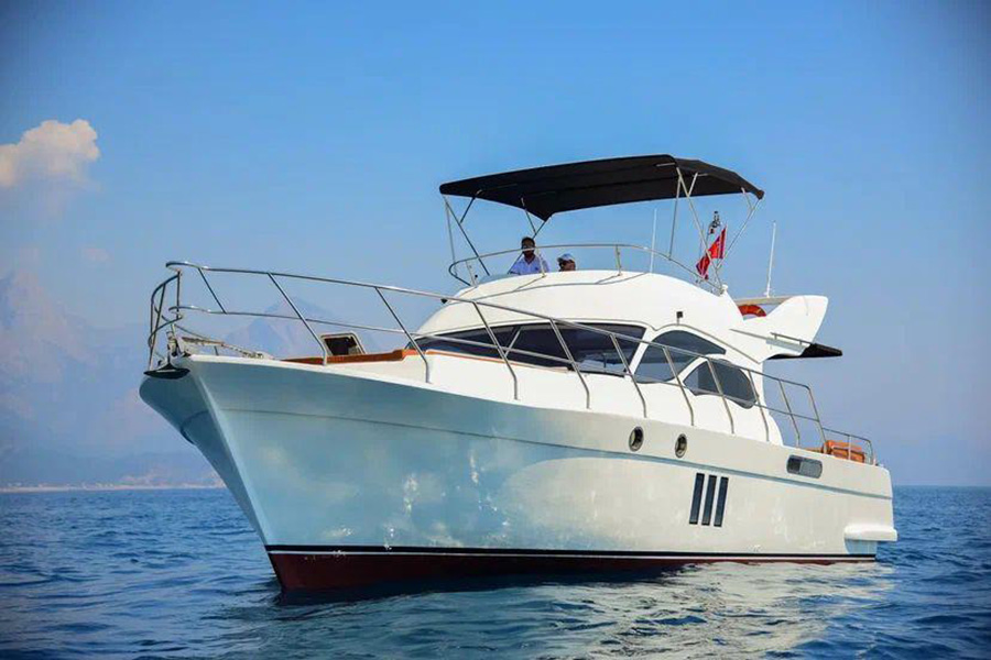 YACHT BELLUGA - KEMER