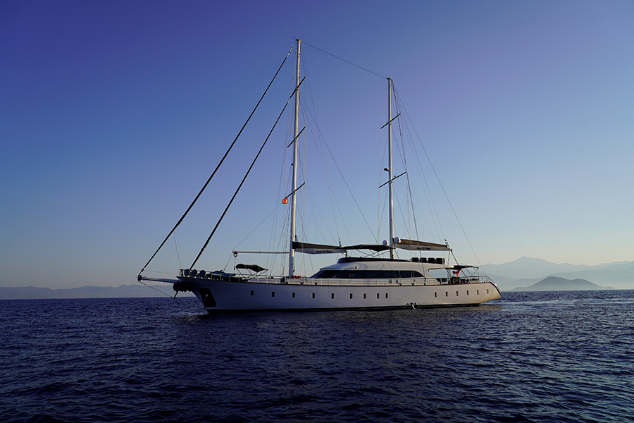 ГУЛЕТ QUEEN OF MAKRI - ГЕДЖЕК