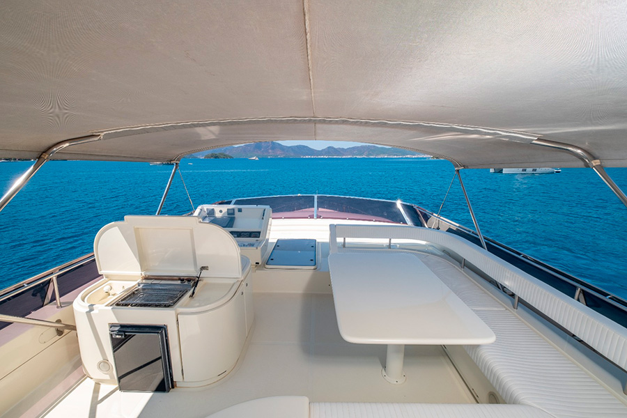 ЯХТА MIO AMORE - ГЕДЖЕК