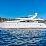 ЯХТА STOLI - ГЕДЖЕК