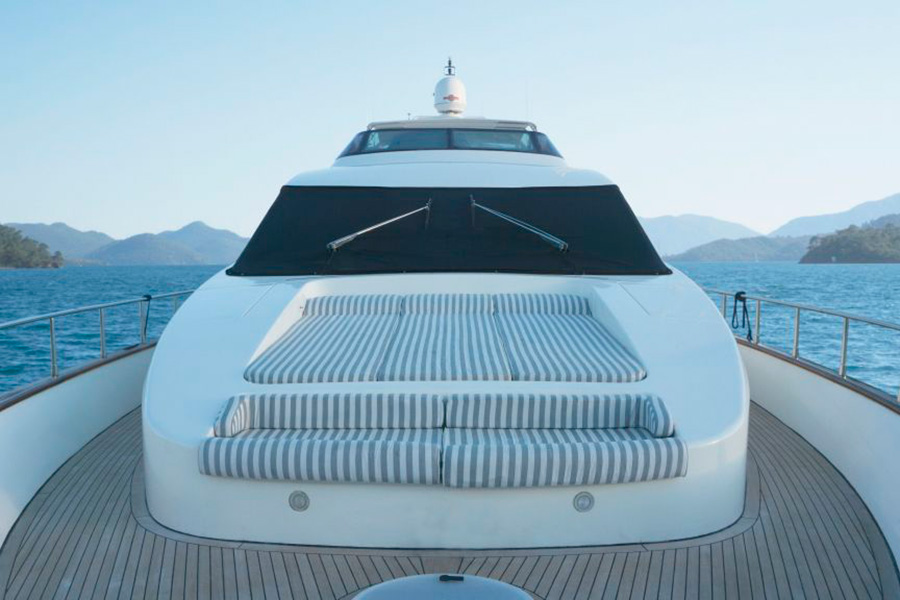 ЯХТА STOLI - ГЕДЖЕК