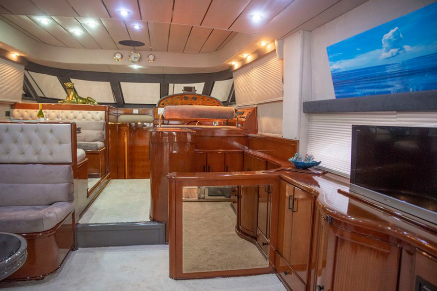 ЯХТА SIROCCO - ГЕДЖЕК