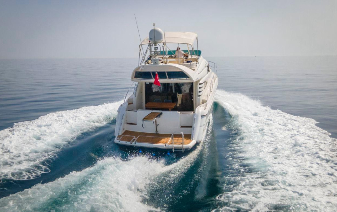 ЯХТА FAIRLINE SQUADRON 55 - КЕМЕР