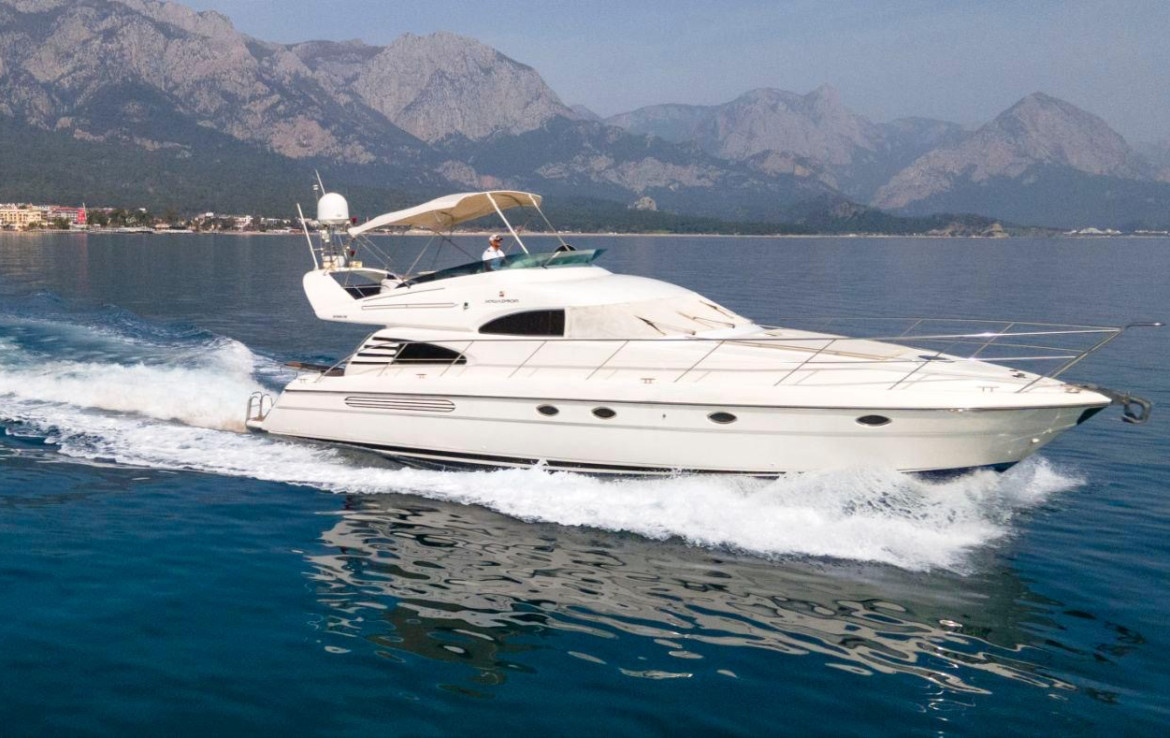 ЯХТА FAIRLINE SQUADRON 55 - КЕМЕР