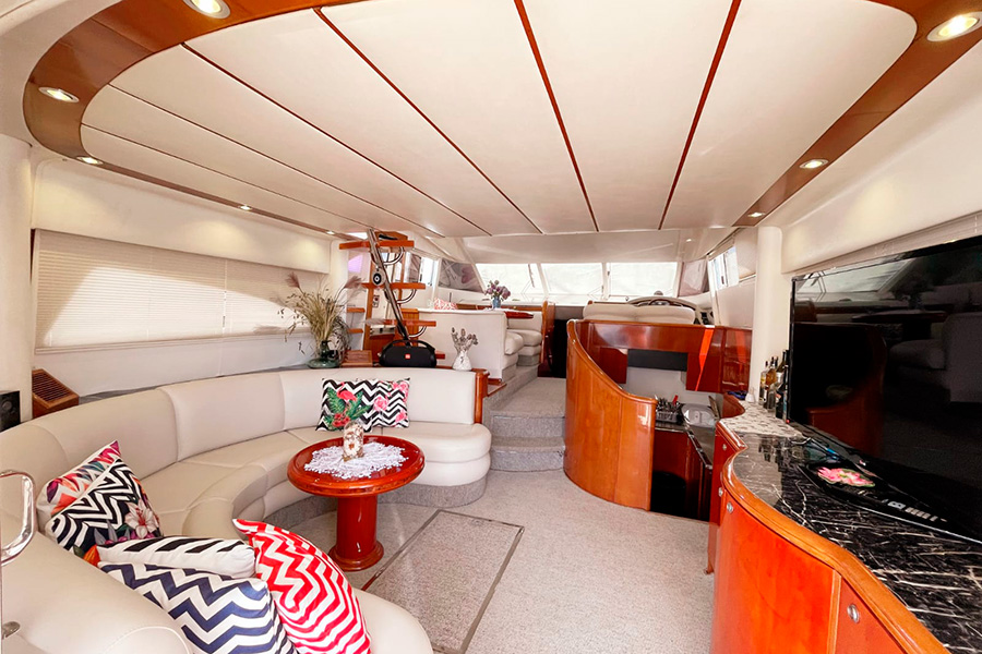 ЯХТА FAIRLINE SQUADRON 55 - КЕМЕР