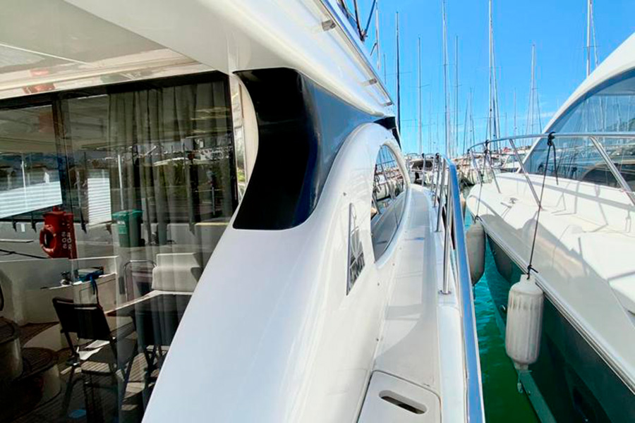 YACHT AZIMUT - IZMIR