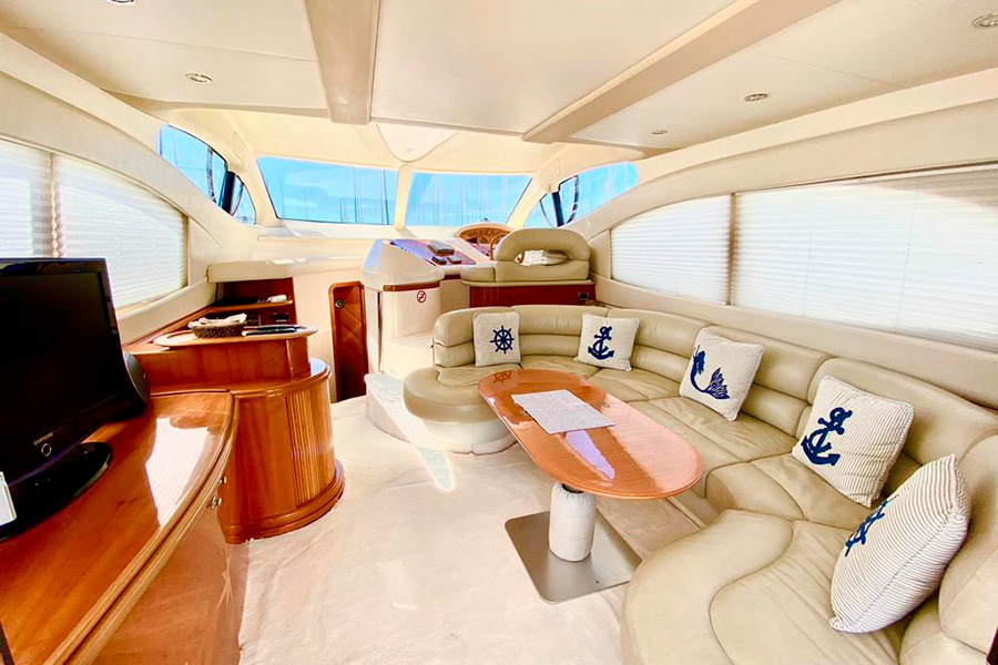 YACHT AZIMUT - IZMIR