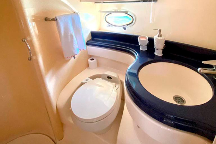 YACHT AZIMUT - IZMIR