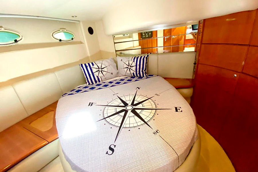 YACHT AZIMUT - IZMIR