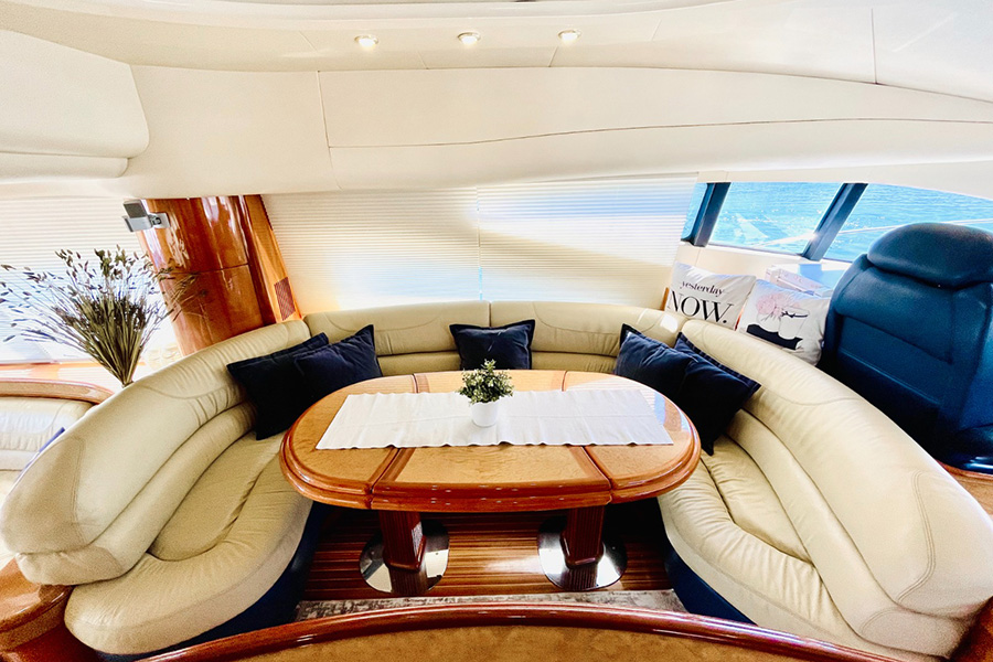 ЯХТА AZIMUT 68 PLUS - КЕМЕР