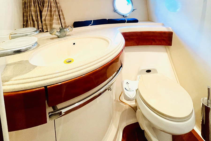 ЯХТА AZIMUT 68 PLUS - КЕМЕР