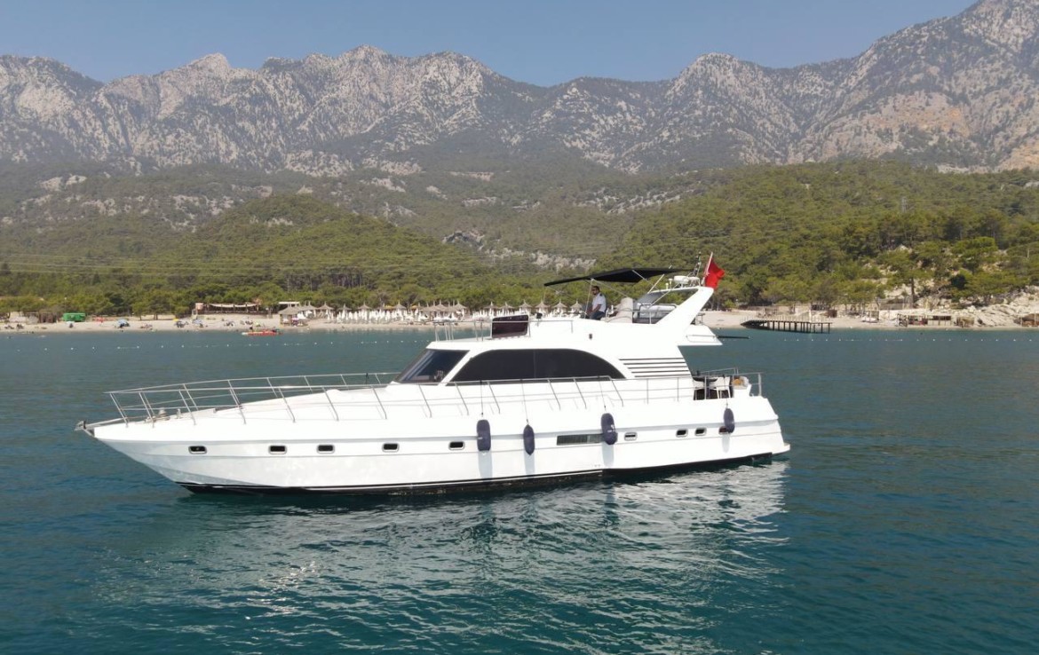 ЯХТА THE STORM - АНТАЛИЯ