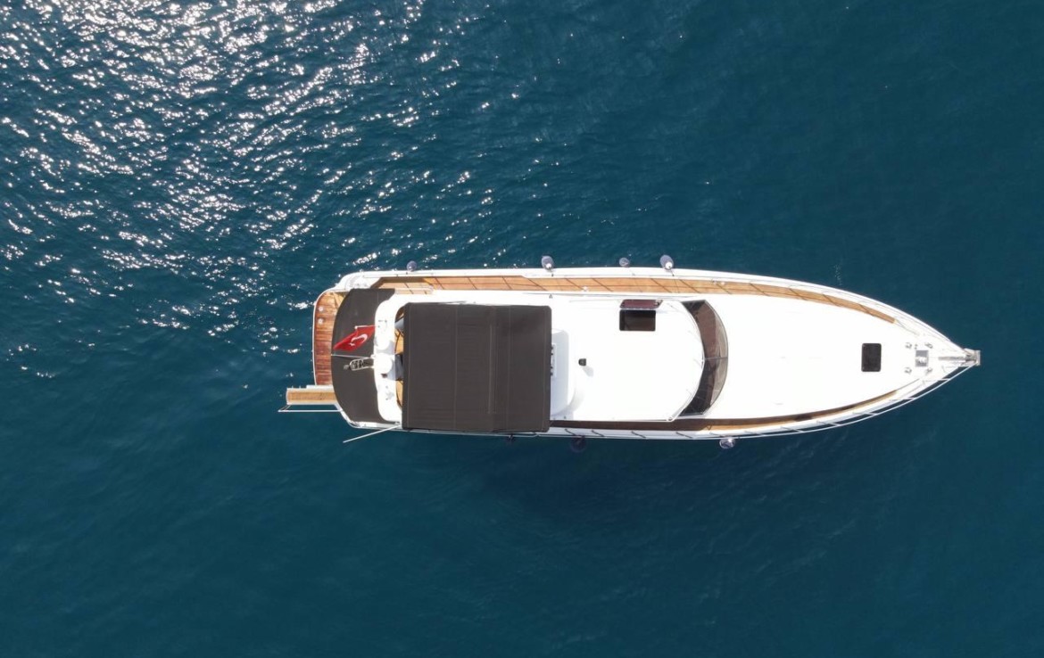 ЯХТА THE STORM - АНТАЛИЯ