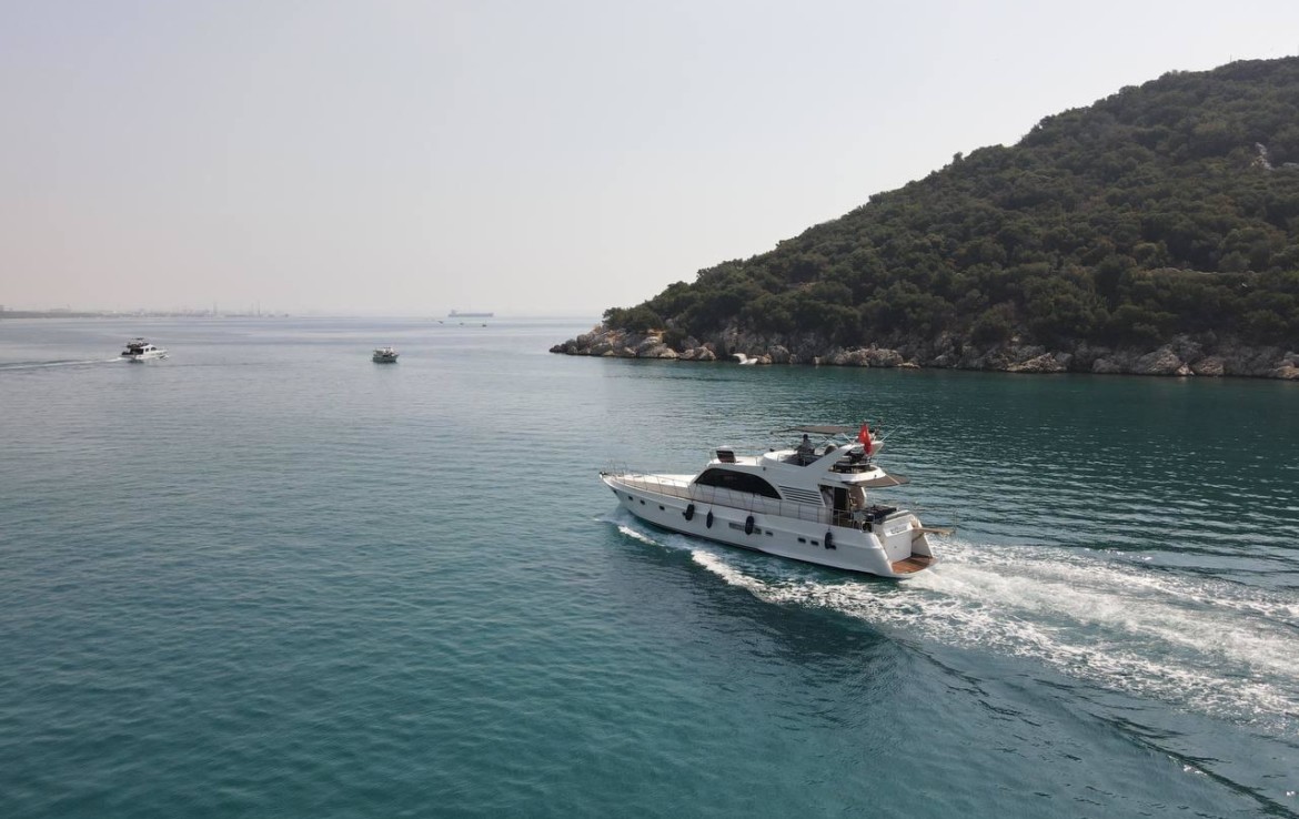 ЯХТА THE STORM - АНТАЛИЯ