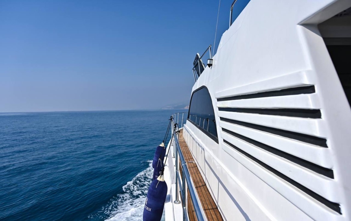 ЯХТА THE STORM - АНТАЛИЯ