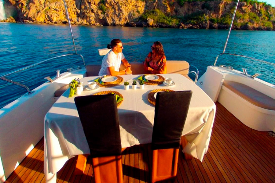 ЯХТА NAUTICA - АНТАЛИЯ