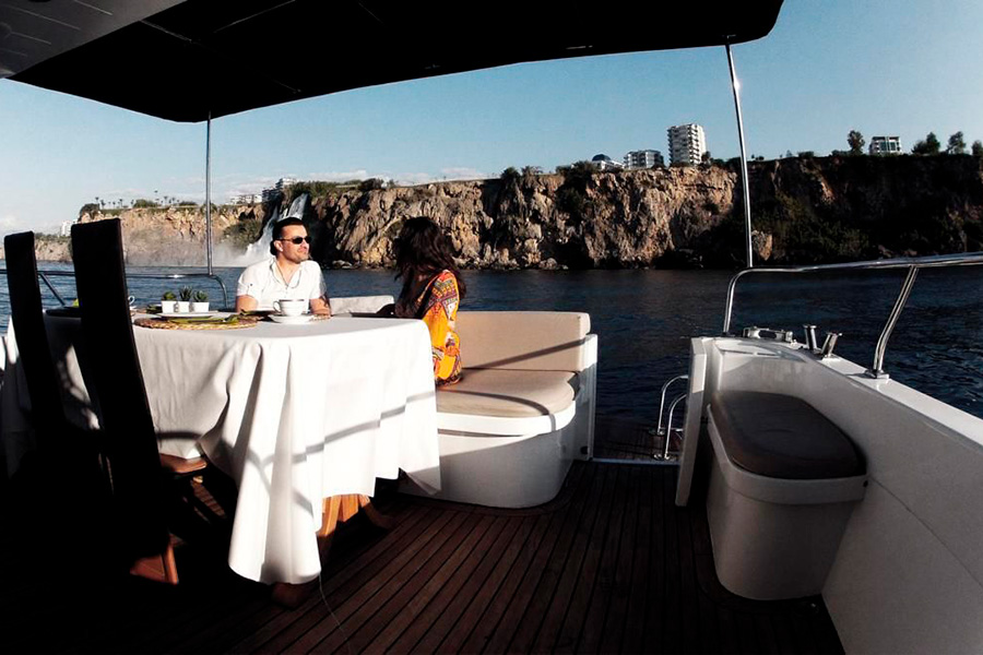 YACHT NAUTICA - ANTALYA