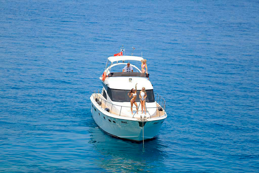 YACHT ASSOL – KEMER