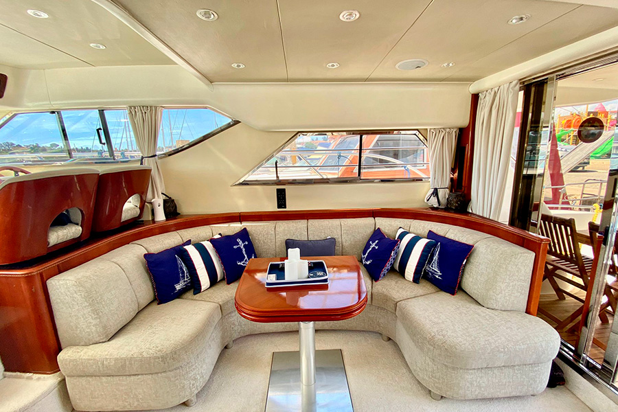 YACHT LARES I - IZMIR