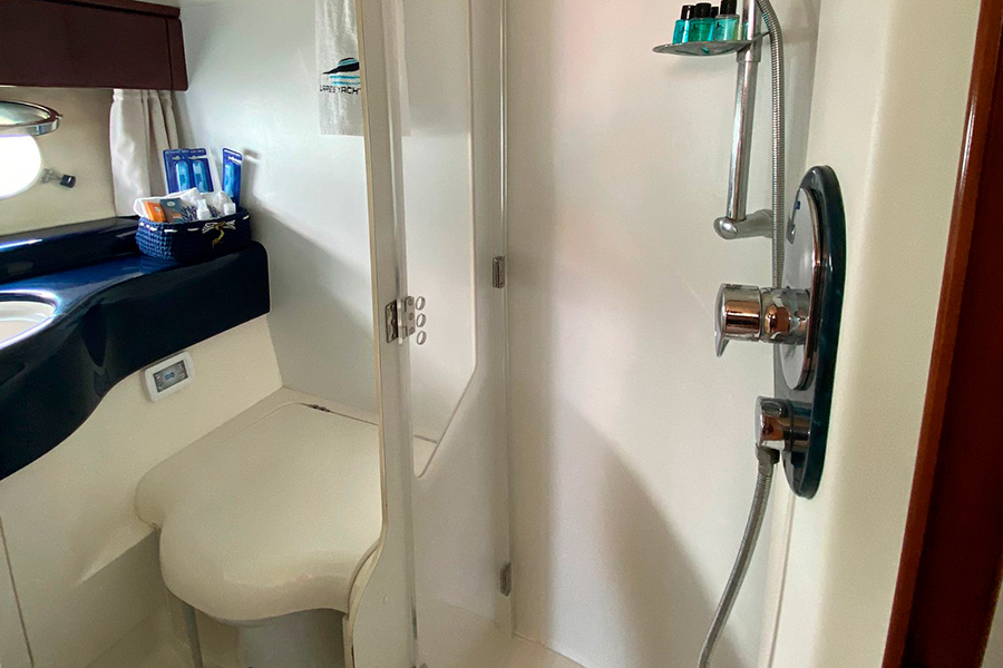 ЯХТА LARES I - ИЗМИР