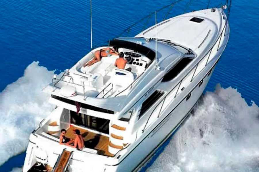 ЯХТА LARES I - ИЗМИР