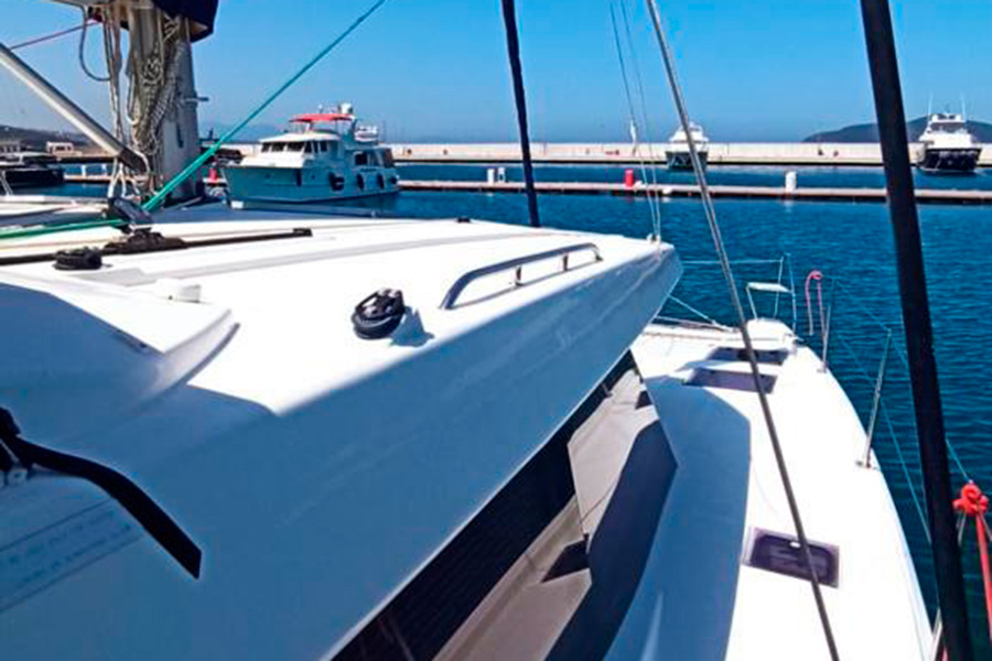 CATAMARAN LEOPARD - IZMIR