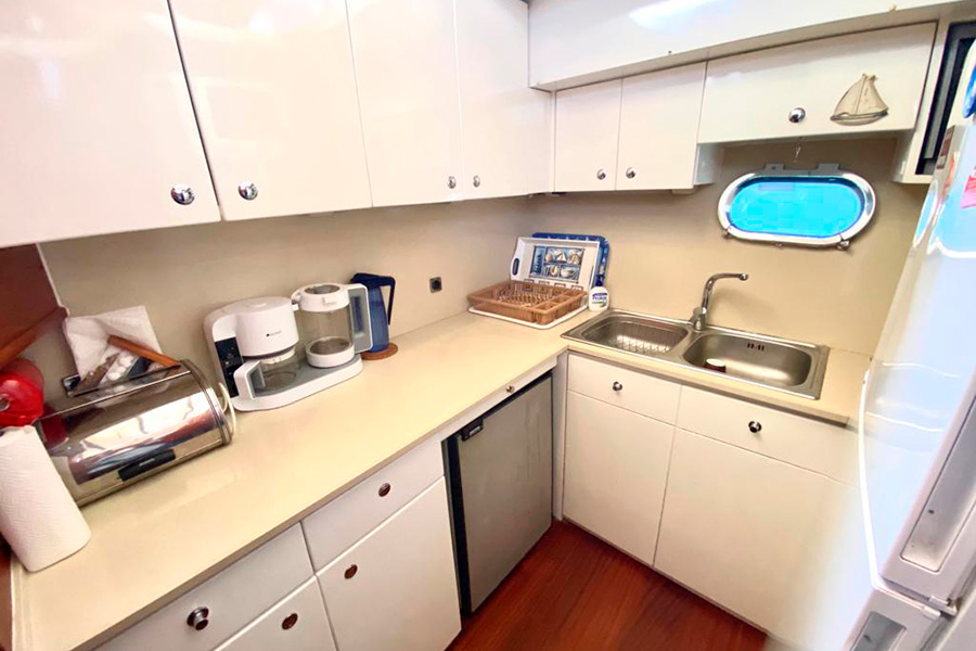 YACHT LARES II - IZMIR