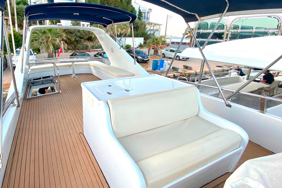 YACHT LARES II - IZMIR