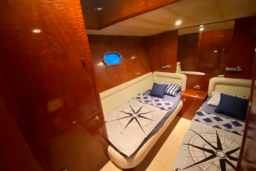 YACHT LARES II - IZMIR