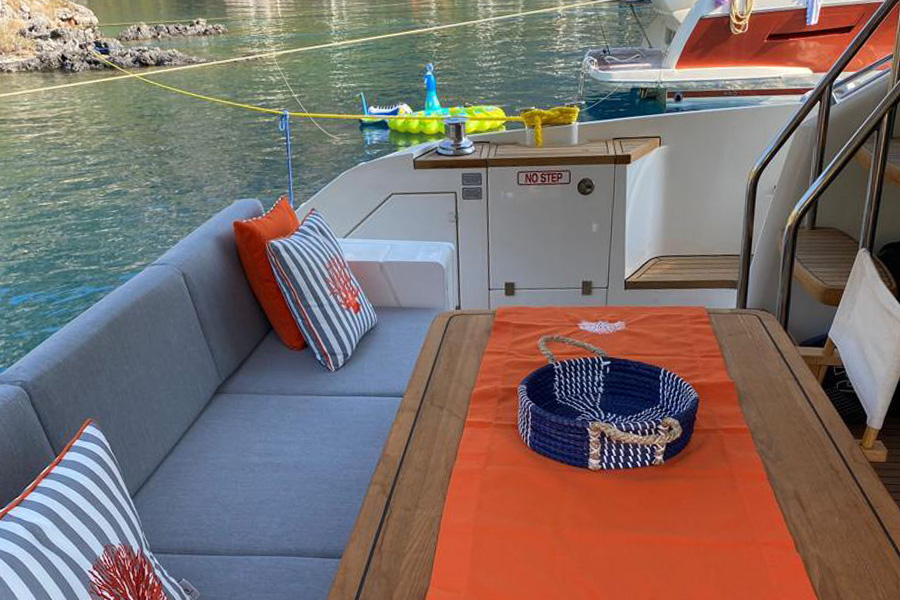 ЯХТА APSUVA - ГЁДЖЕК