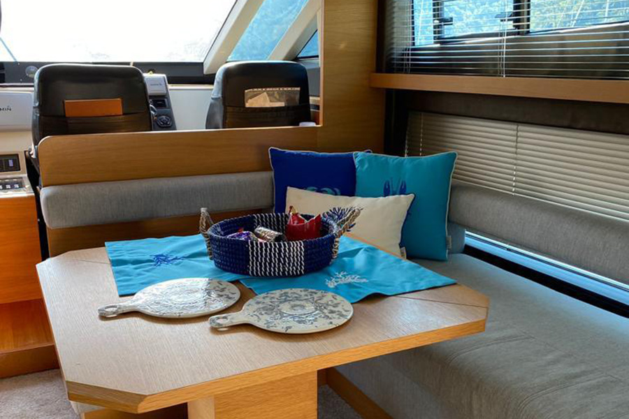 ЯХТА APSUVA - ГЁДЖЕК