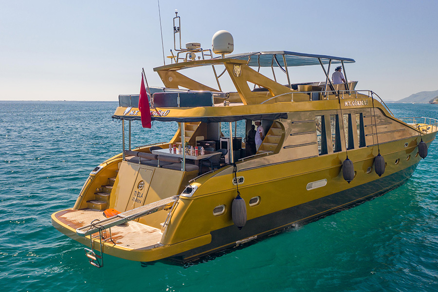 YACHT GÖKBÖRÜ - ANTALYA