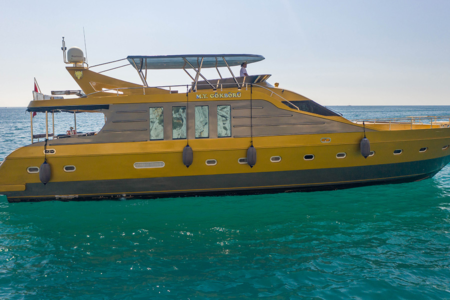 YACHT GÖKBÖRÜ - ANTALYA