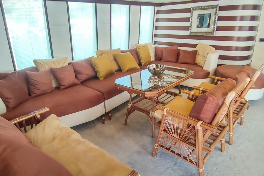 YACHT GÖKBÖRÜ - ANTALYA