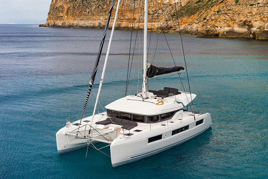 Комфортно ли на катамаране?