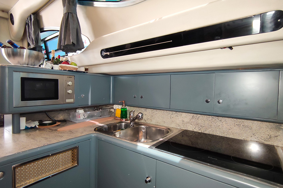 ЯХТА Q ELEVEN - КЕМЕР