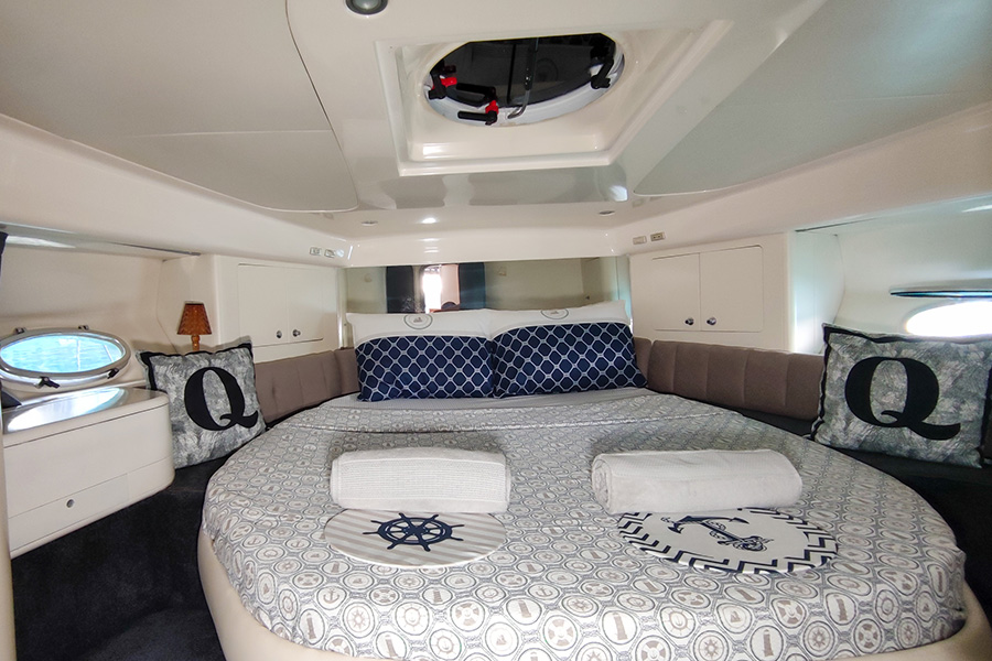 ЯХТА Q ELEVEN - КЕМЕР