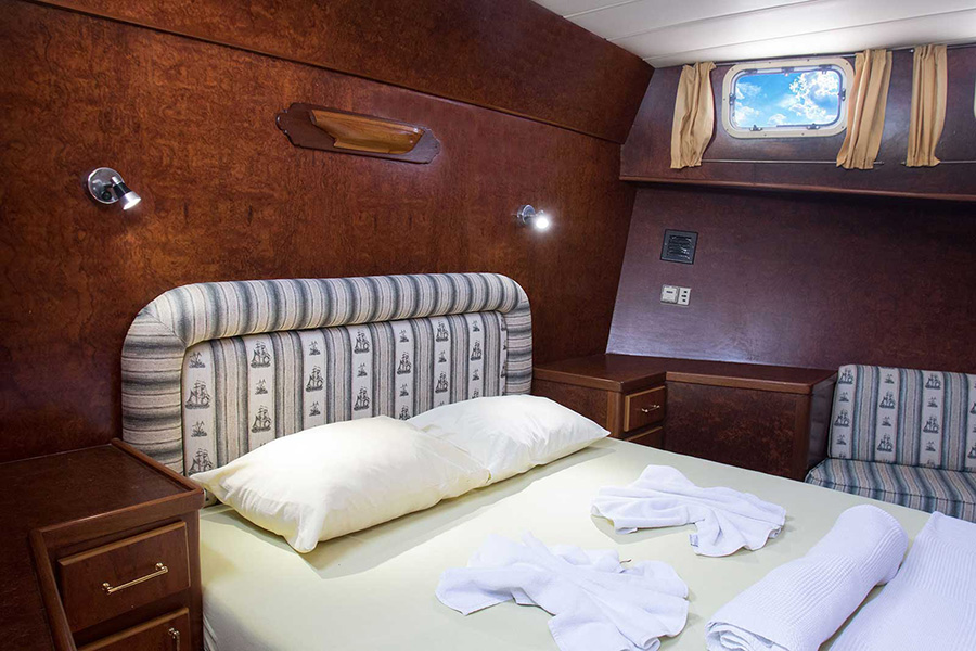 ГУЛЕТ AQUAVIT - ГЕДЖЕК