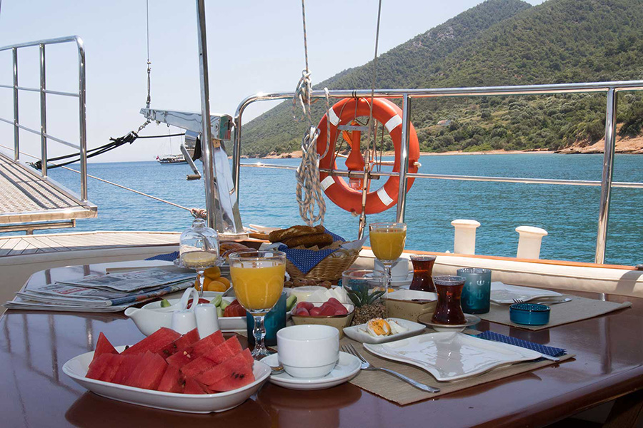 ГУЛЕТ AQUAVIT - ГЕДЖЕК