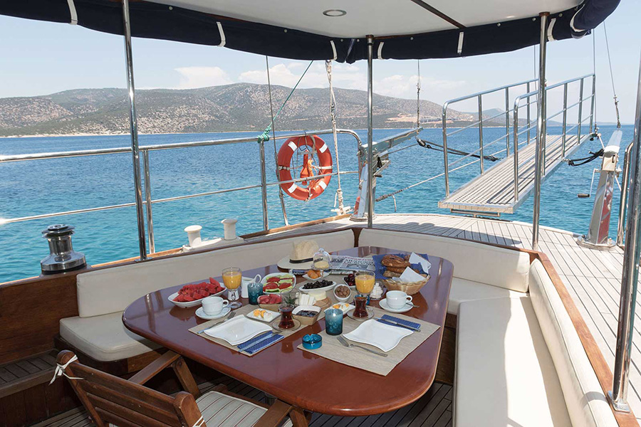 ГУЛЕТ AQUAVIT - ГЕДЖЕК