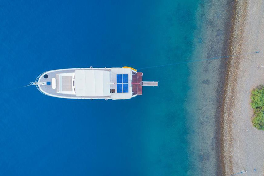 ЯХТА ADEN 5  - ГЁДЖЕК