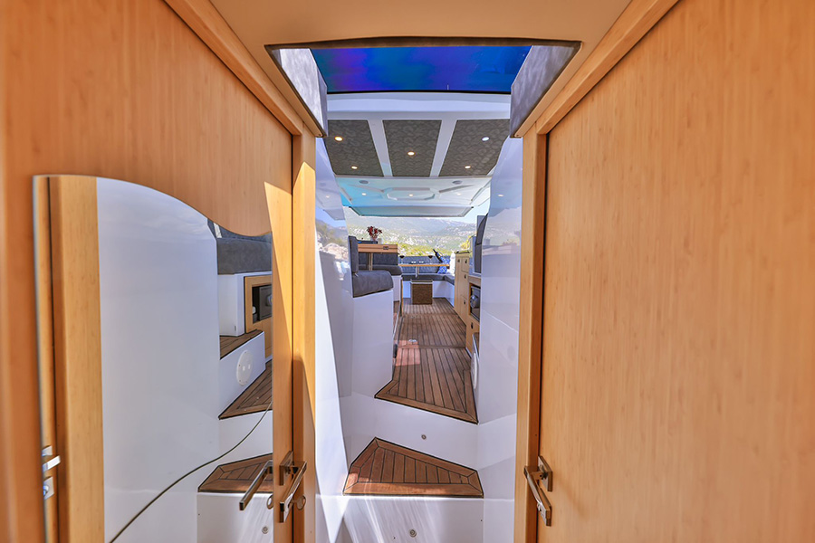 YACHT MAVİ NEPTUN - KAŞ