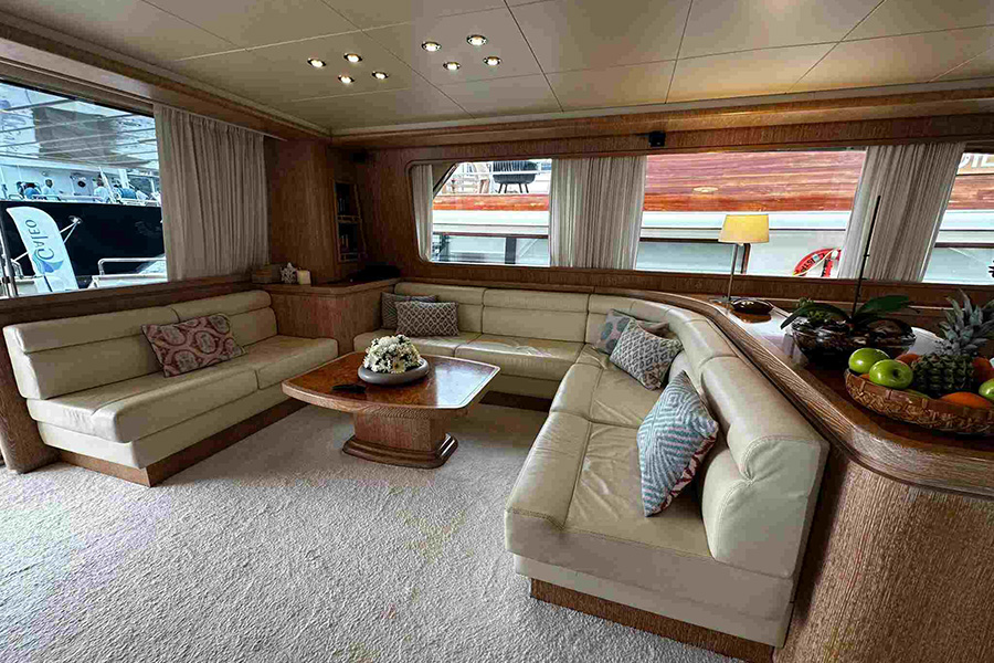 ЯХТА BORAM - БОДРУМ