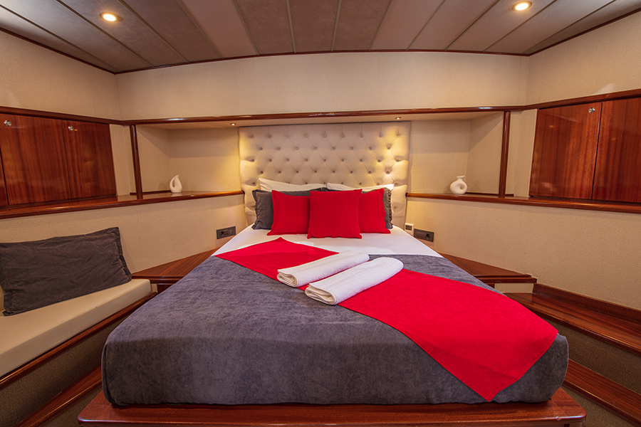 YACHT ROYAL RTT - GÖCEK