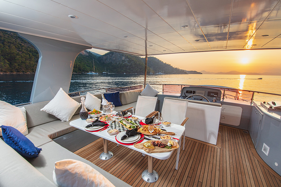 YACHT ROYAL RTT - GÖCEK