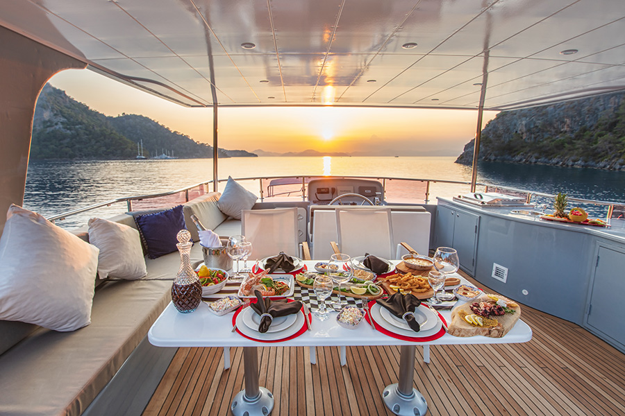 YACHT ROYAL RTT - GÖCEK