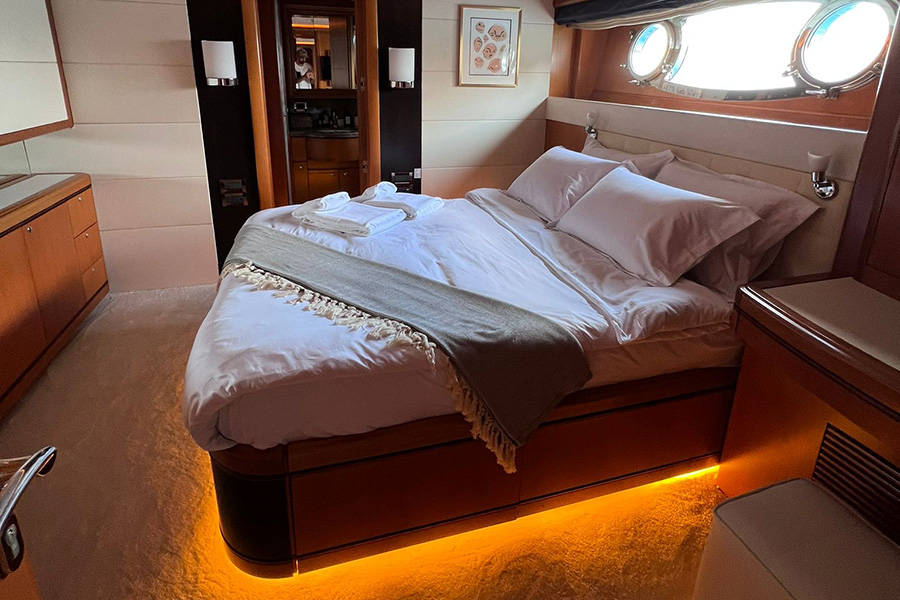 ЯХТА ARIELLA  - БОДРУМ